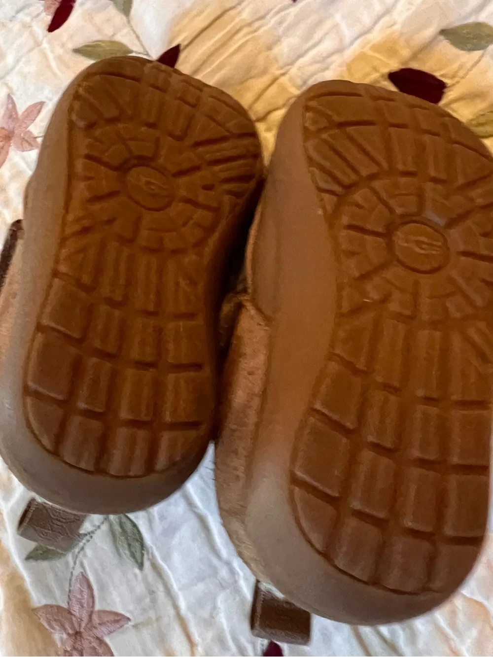 Ugg Moccasin Toddler Boys' Leather Children’s Brown Sz 8 Baby Shoes